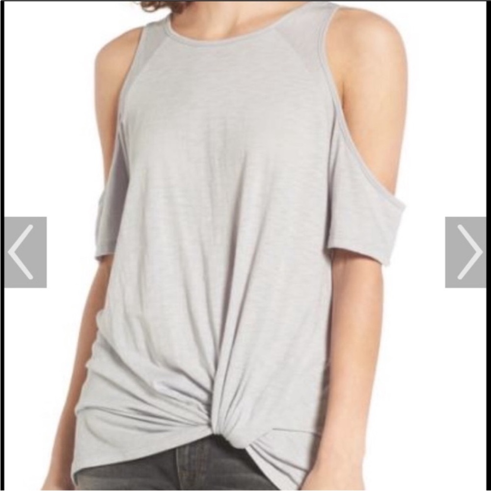 BP Gray Cold Shoulder Knot Tee